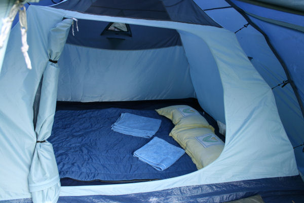 Skyclad Snug - €15 per person per nightLarge half height 2 person tent (sold as 4 person but a bit cosy for 4 in our opinion).Entrance area, curtained windows, mosquito netted sleeping compartment. Foam or sprung mattresses and bedding included.